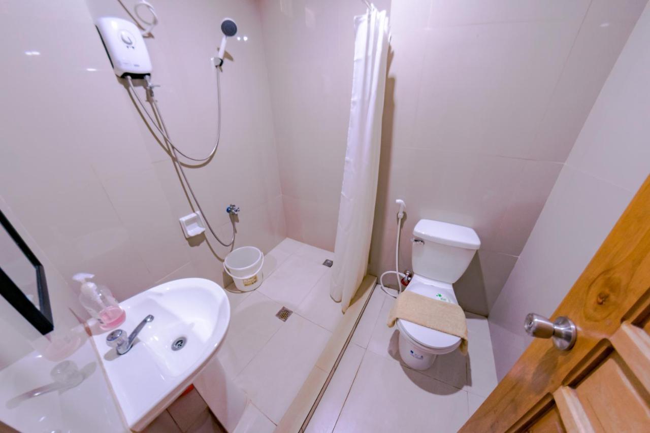 Daraga  Casa Bicolandia Suites מראה חיצוני תמונה